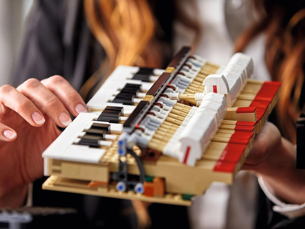 LEGO_21323_19