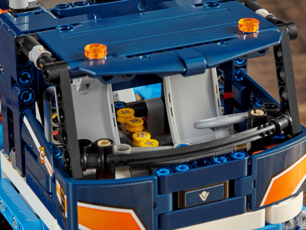 LEGO_42112_010
