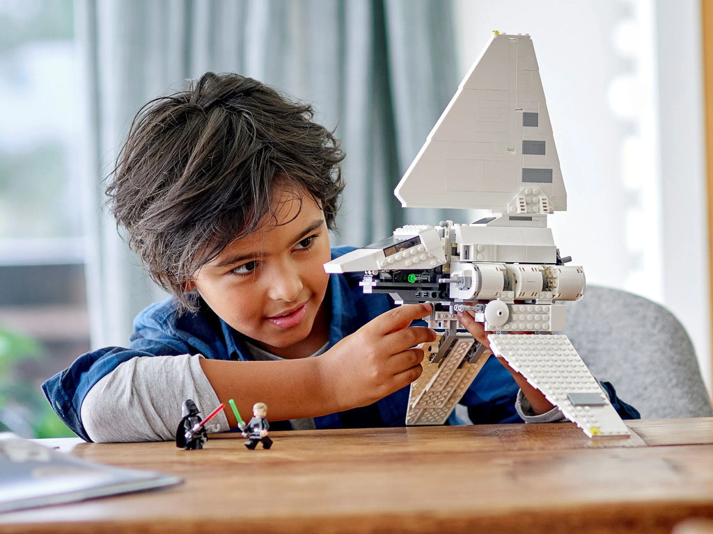 LEGO_75302_004